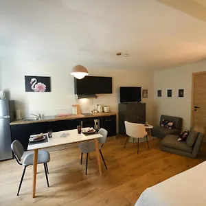 Appartement Albarine-2 Pers-wifi-cosy-confort-bien-etre, Oyonnax